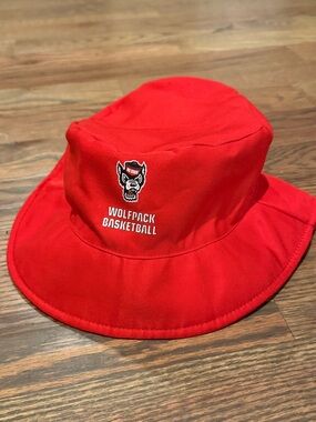 Reversible NC State Hat